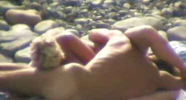 sex 3 lỗ Tôi mặc một chiếc váy ngắn và chạy vào phim xec dit nhau thân cây.